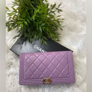 Chanel Lavender boy flap long wallet 💜💜